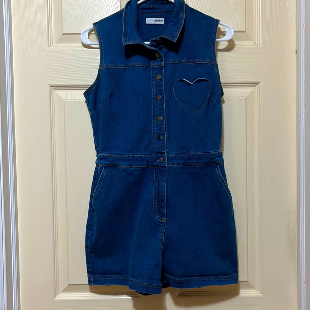Demin Romper with Heart Pocket, Size XS/Small - Picture 1 of 10